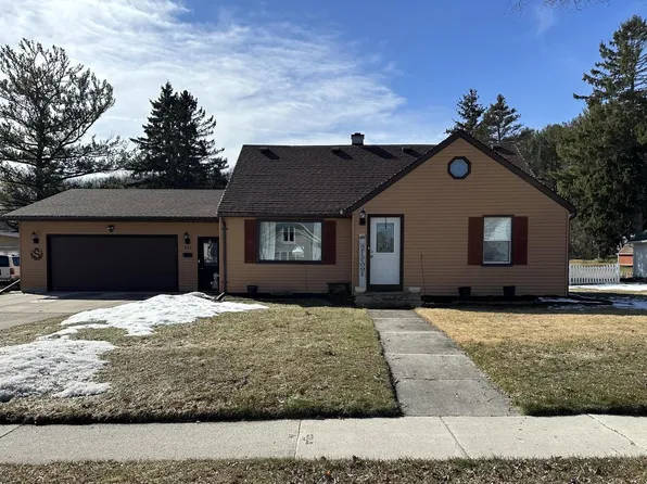 439 Western AVENUE, Plymouth, WI 53073
