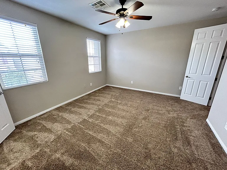 10743 Knickerbocker Ave — Photo 19