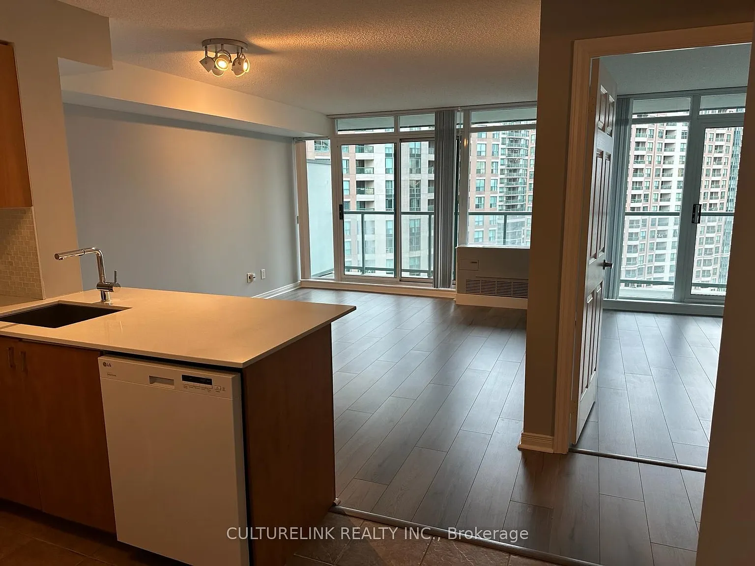 1 bed, $2,150 — Photo 2