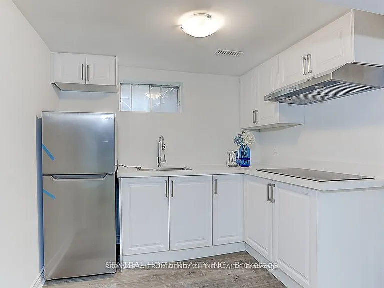 12 Woolen Mill Rd — Photo 30