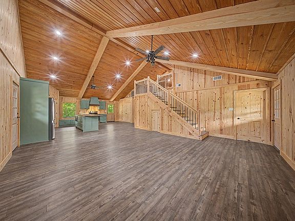 4th image of 445 Rana Brian Rd