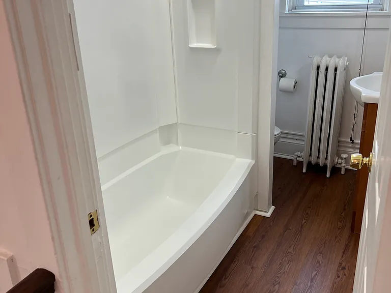 845 Glenbrook Ave #845 — Photo 7