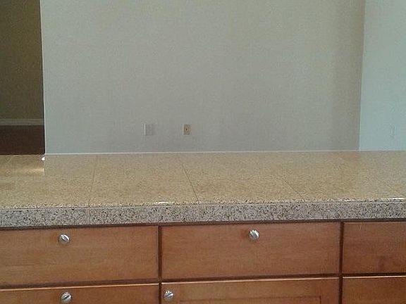 Nice kitchen cabinets!