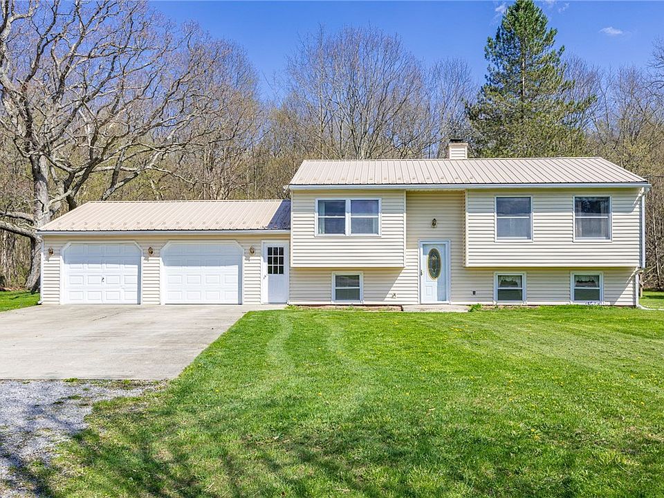 1st image of 849 Stones Ln