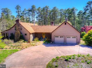 60 Greenwood Bridge Rd, Browns Mills, NJ 08015