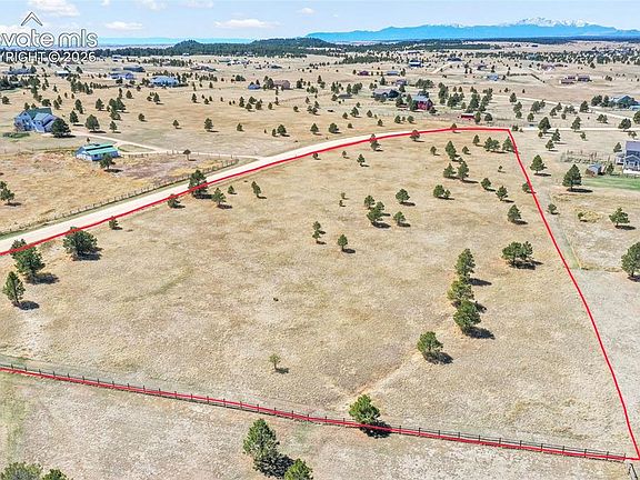 3rd image of 18150 Pinon Park Rd