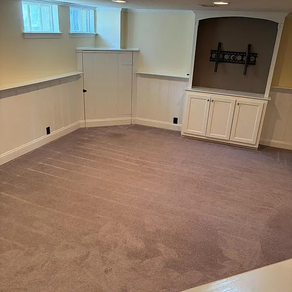 1543 Cottage Ln — Photo 42