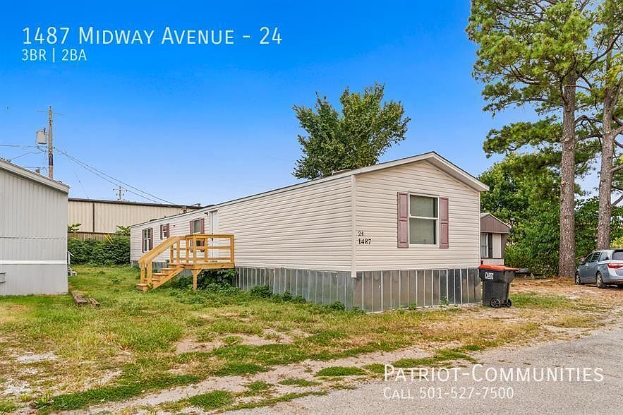 1st image of 1487 Midway Ave #24