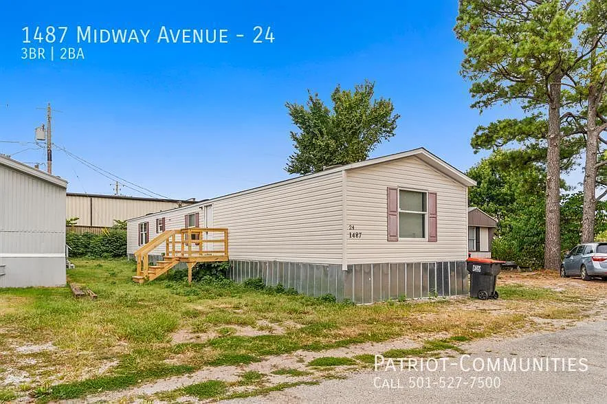 1487 Midway Ave #24