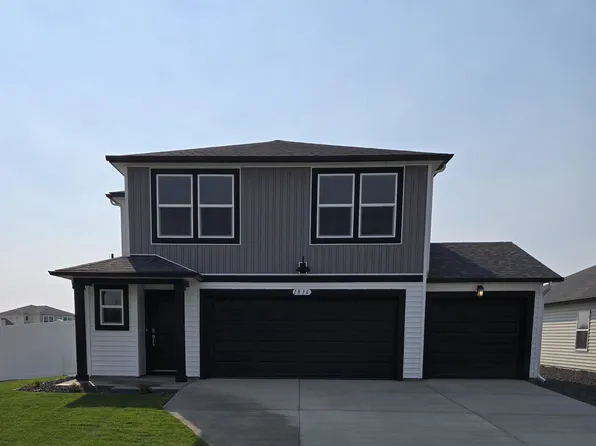 1574 E A St, Deer Park, WA 99006