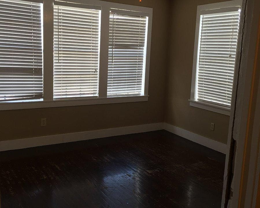 2nd image of 314 W McIntyre St APT 2