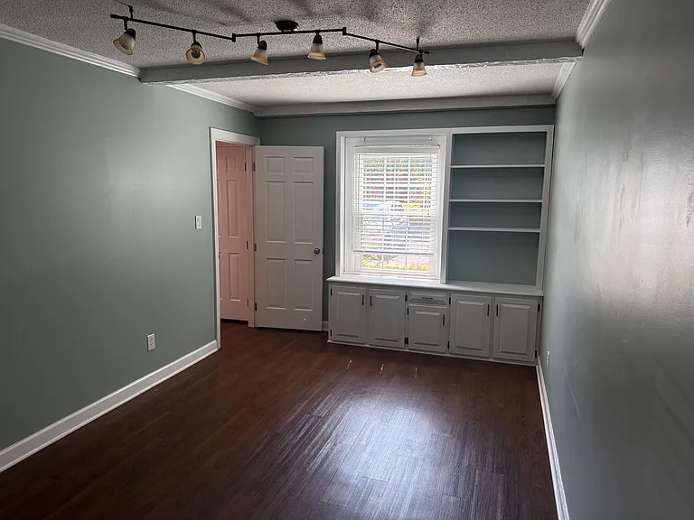 2705 N Center St #26 — Photo 5