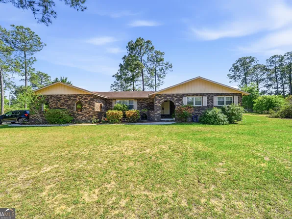 28 Tyler Dr, Byron, GA 31008