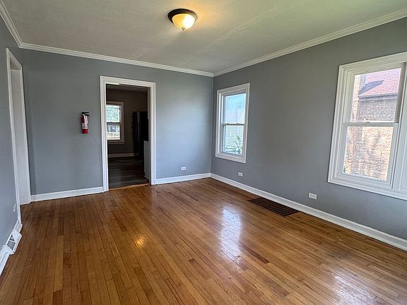 3rd image of 12408 S Carpenter St