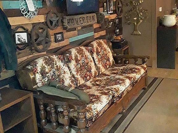 downstairs livingroom