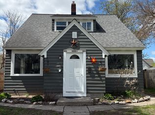 1655 Godwin Ave SE, Grand Rapids, MI 49507
