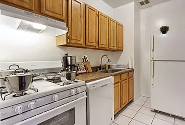 Rented by Living New York