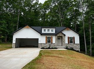 206 King Arthur Dr, Anderson, SC 29621