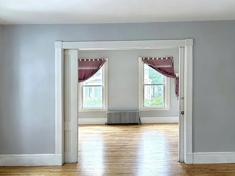 115 Highland Ave #1 — Photo 3