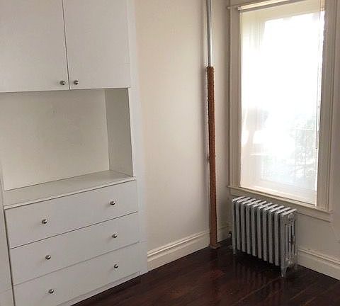 2nd image of 3417 37th St APT 3