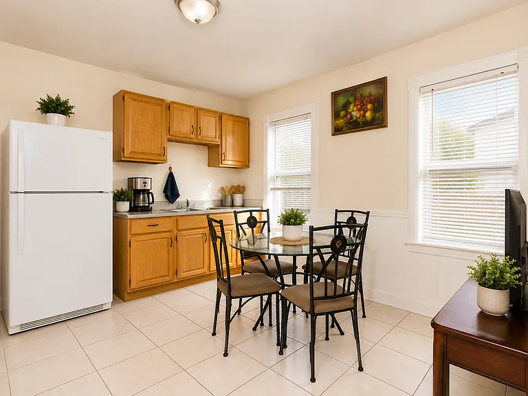 79 Topliff St #2 — Photo 15