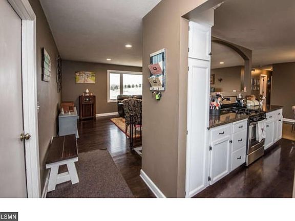 4th image of 30753 171st Ave