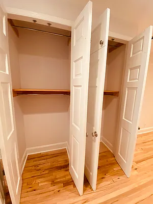 Rented by Metropolis Real Estate of Manhattan | media 26