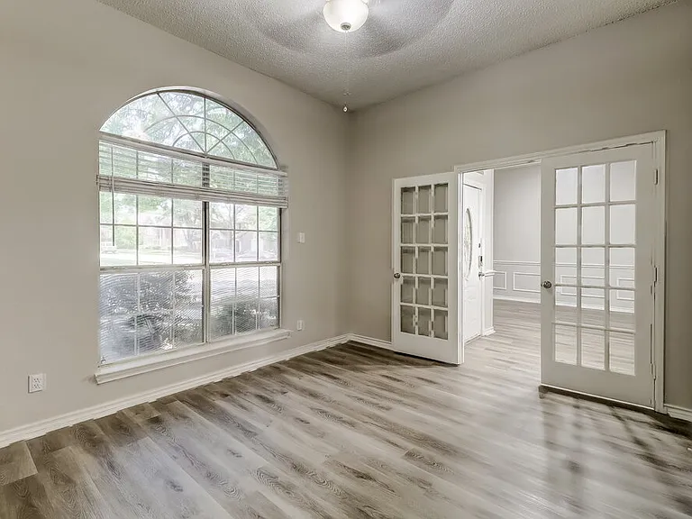 602 Copeland Dr — Photo 8