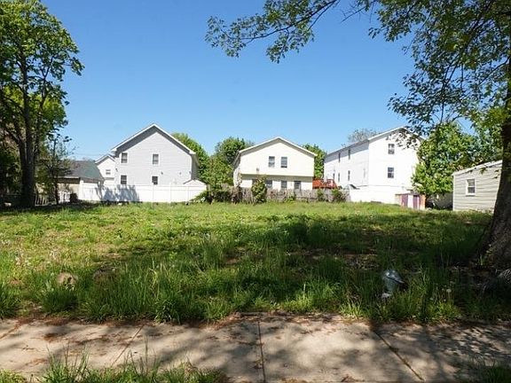 5th image of 85 Ralph St