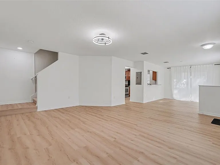 6246 Timberly Ln — Photo 4