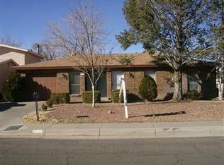 4725 Jennifer Dr NE, Albuquerque, NM 87109
