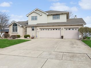 3133 Peschel Ct, Dyer, IN