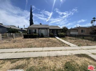 19952 Vanowen St, Winnetka, CA 91306