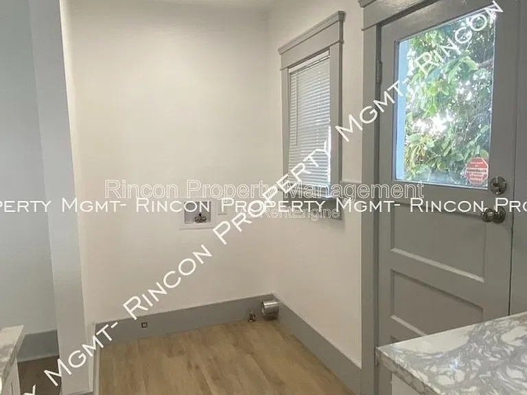 656 Poli St — Photo 6