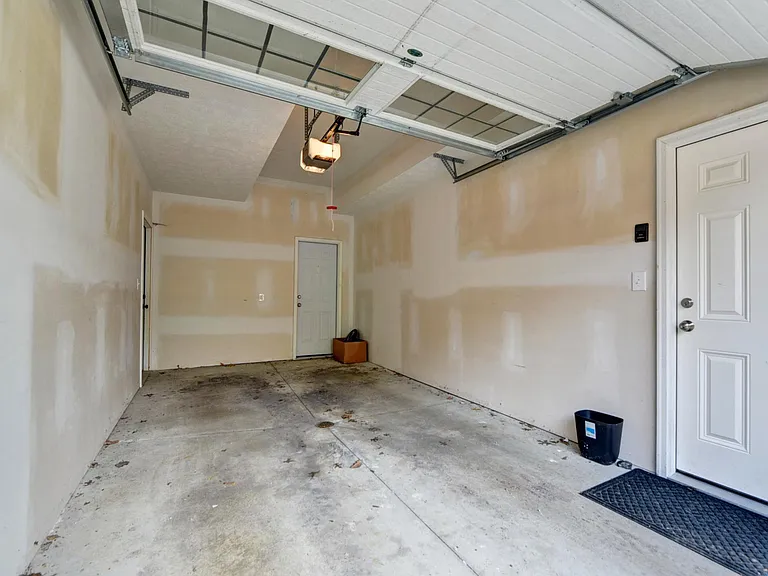 6309 Bridge Ave — Photo 17