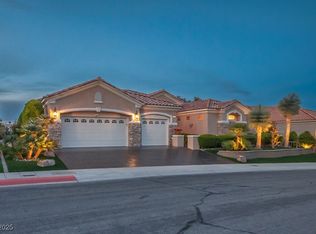 10524 Longwood Dr, Las Vegas, NV 89134