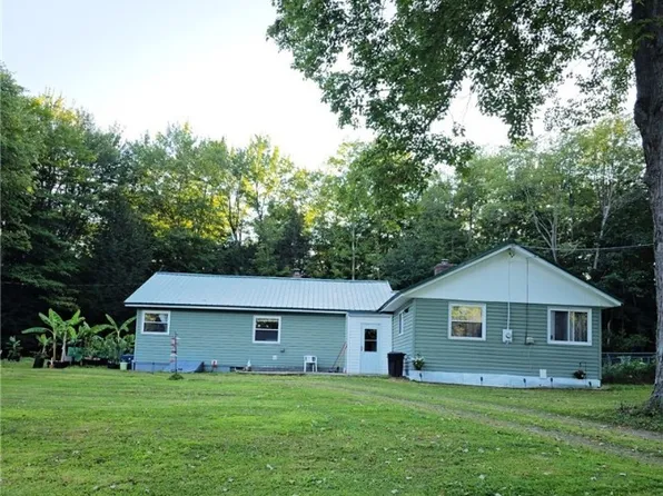 6827 Rocky Glen Rd, Cassadaga, NY 14718