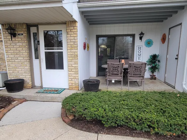 1443 Fox Tail DRIVE #101, Mount Pleasant, WI 53406