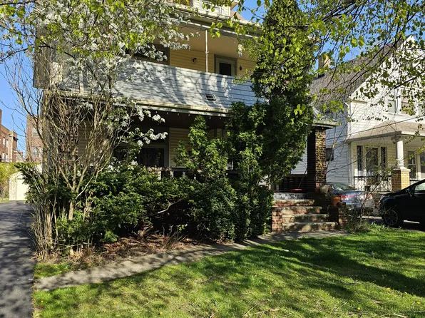 2675 E 130th St, Cleveland, OH 44120