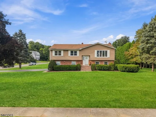 22 Marguerite Ln, Montville Twp., NJ 07082