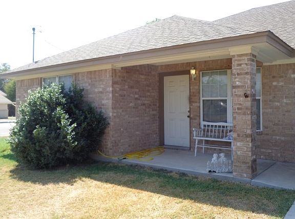 3rd image of 204 S 34th St