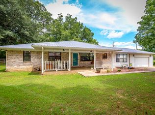 443 Gary St, Clinton, AR 72031
