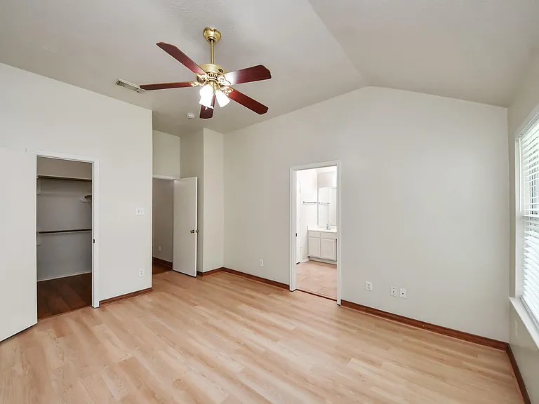4235 Custer Creek Dr — Photo 29