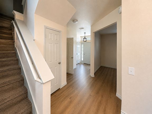 5th image of 23831 Pebworth Pl