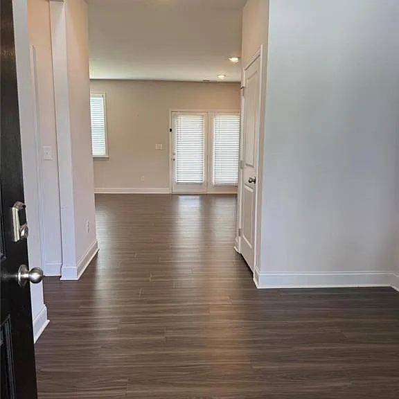 112 Blue Iris Ct — Photo 12