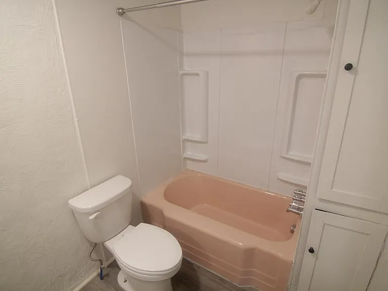 424 Franklin Ave #1 — Photo 21