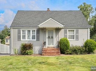 163 New York Ave, Bergenfield, NJ 07621