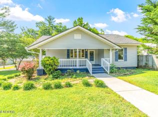 2430 Parkway Dr, Knoxville, TN 37918