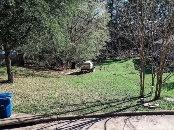 3138 Winding Way, Huntsville, TX 77340