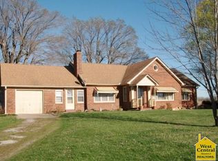 27001 Kemp Rd, Hughesville, MO 65334